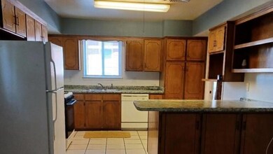 10505 Cardigan Dr, El Paso, TX 79925 - photo 4