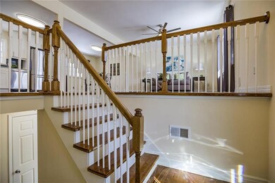 705 NW 10th St, Blue Springs, MO 64015 - photo 4