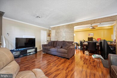 1 Sawmill Run unit 1, Norristown, PA 19401 - photo 3