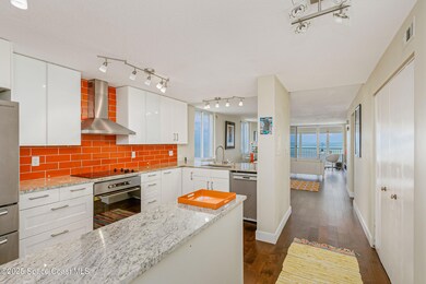 18_1555HighwayA1A204_mls