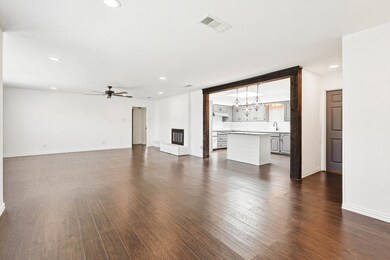 2201 Jamestown Ct, Carrollton, TX 75006 - photo 7