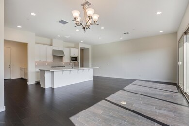 23065-North-75th-Street-HR-17