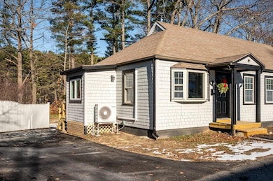 003-5MacDougalStreet-Kittery-ME-03904-SM