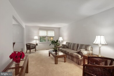 5904 Dorchester Way, Rockville, MD 20852 - photo 6