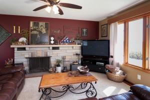 107 E Vernon St, Grand View, IA 52752 - photo 5