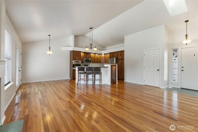 415 Eldredge Ave NW, Orting, WA 98360 - photo 6