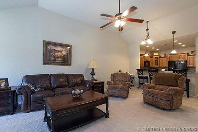 8309 E 74th Place, Tulsa, OK 74133 - photo 5