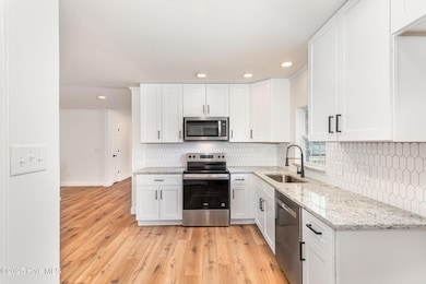 200 S Douglas St, Goldsboro, NC 27534 - photo 7