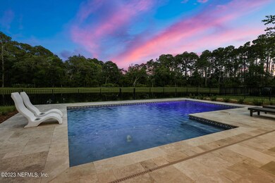 Ultra private lot