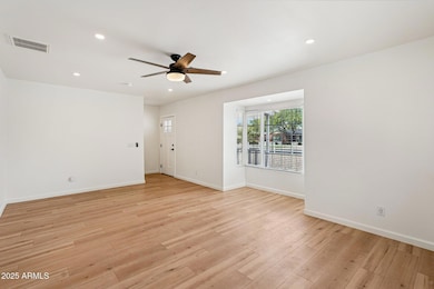 511 E Cheery Lynn Rd, Phoenix, AZ 85012 - photo 7