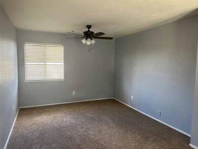 4501 Stonebridge Dr, Pearland, TX 77584 - photo 6