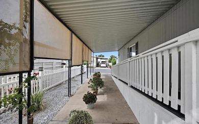 2240 Golden Oak Spc 14 Ln, Merced, CA 95341 - photo 7