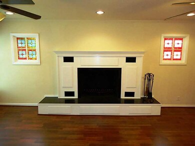 Living Room. Fireplace