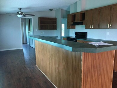 17011 Cowan Rd, Alvin, TX 77511 - photo 4