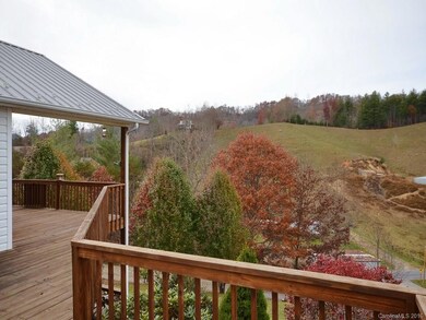 482 Duncan Rd, Burnsville, NC 28714 - photo 2