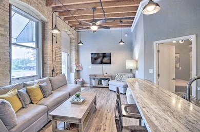 110 N Harbor Dr unit 113, Grand Haven, MI 49417 - photo 6