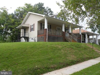 65 53rd Place SE, Washington, DC 20019 - photo 4