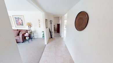 4- 1917-N-65th-Pl-Entry-Way