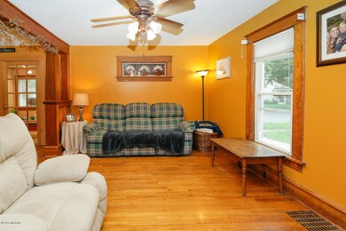 507 Spring St-104