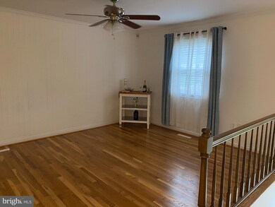 3340 Crumpton S, Laurel, MD 20724 - photo 3