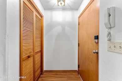 7-web-or-mls-637-greenwood-village-blvd-