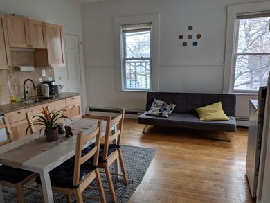 148 5th St unit 3, Cambridge, MA 02141 - photo 2