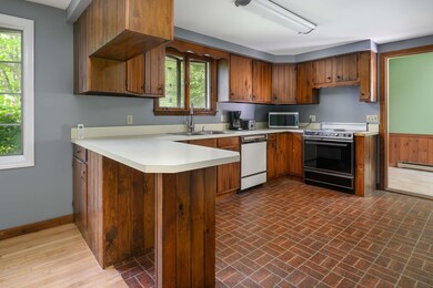 34 Captain Thomas Rd, Ogunquit, ME 03907 - photo 7