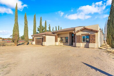 11400 Soto Ln, El Paso, TX 79927 - photo 3