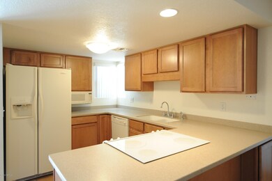 2121-Kitchen