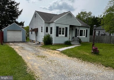 542 Union School Rd, Mount Joy, PA 17552 - photo 2