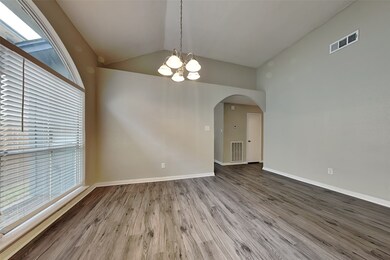 8635 Spring Green Dr, Houston, TX 77095 - photo 7