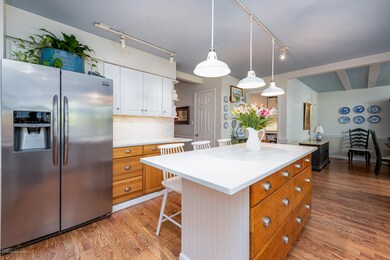 431 Frank Applegate Rd-12