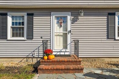 15 Gromble Way_102