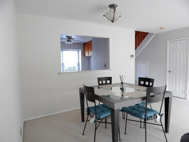 42 Alameda Ct, Eatontown, NJ 07724 - photo 4