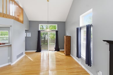 4135 Pathfield Dr (7)