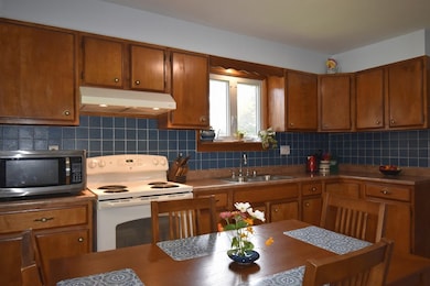 152 Adams St, Rutland, VT 05701 - photo 7