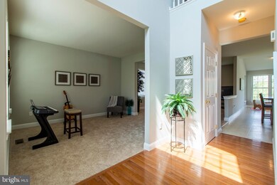 87 Clover Hill Ln, Spring City, PA 19475 - photo 3