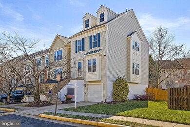 45553 Whitcomb Square, Sterling, VA 20166 - photo 2