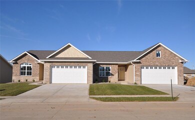 7113 Remington Villa Dr, Maryville, IL 62062 - photo 3