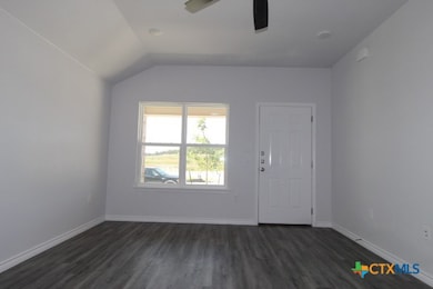 134 Wind Ridge Dr unit B, Copperas Cove, TX 76522 - photo 5