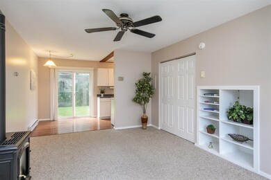 U10 Grandview Dr, South Burlington, VT 05403 - photo 2