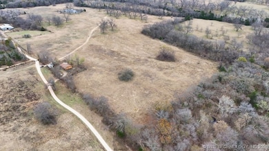 1526 Sandy Creek Rd, Ardmore, OK 73401 - photo 2