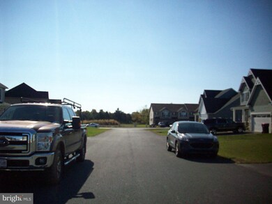 1252 Emilys Ct, Greencastle, PA 17225 - photo 2