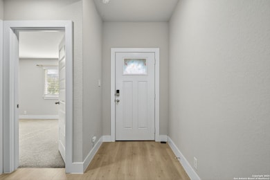 21243 Cobbles Loop, San Antonio, TX 78266 - photo 5