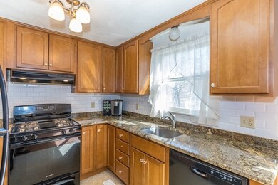 551 Hildreth St unit 18, Dracut, MA 01826 - photo 7