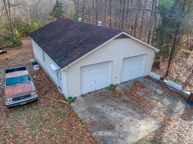 3053 Plank Rd, South Hill, VA 23970 - photo 4