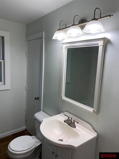 1319 N Broad St, Mankato, MN 56001 - photo 7