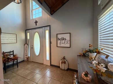 109 Ridgefield Dr, Dandridge, TN 37725 - photo 3