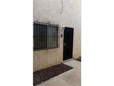 10632 Springwood Dr unit B, El Paso, TX 79935 - photo 2