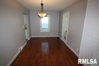 1330 Farnam St, Davenport, IA 52803 - photo 7